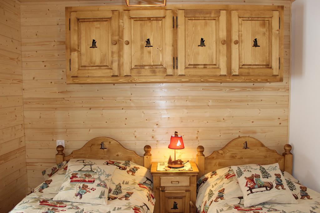 Le Chalet D'Ulysse Araches-la-Frasse Bilik gambar
